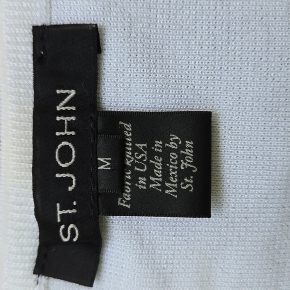 St. John White Sleeveless Top Size M - Picture 6 of 6